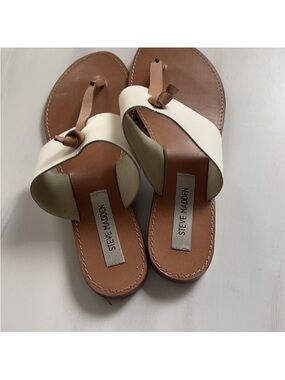 Steve Madden Cream and Tan Leather Toe-Loop Sandals